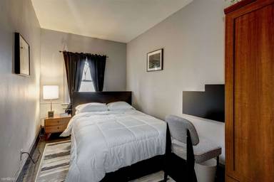 Main picture of 2270 Cathedral Ave NW