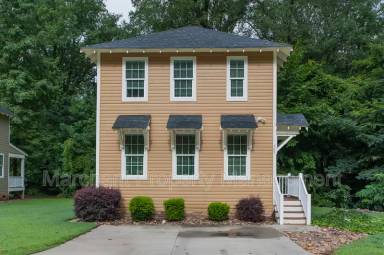 Main picture of 605 Chick Springs Rd