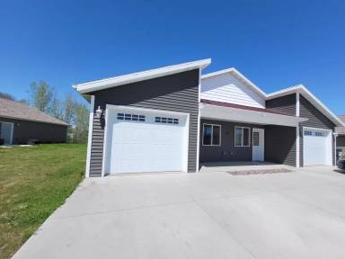Main picture of 5258 Christopher Dr