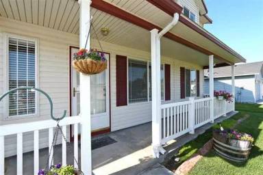 Main picture of 2511 E Pennsylvania Ave