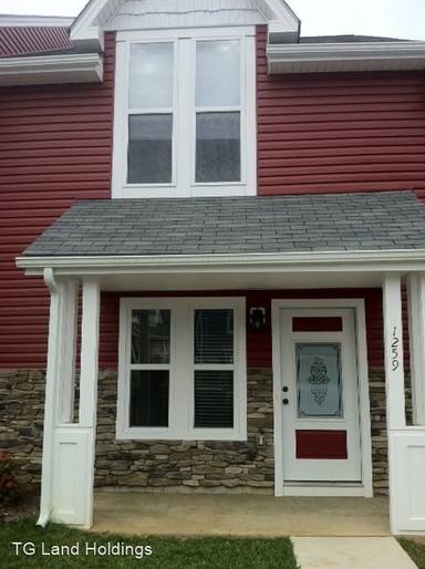 Main picture of 1235 Poets Ct