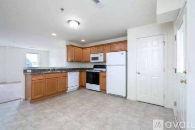 Main picture of 381 College Manor Ave
