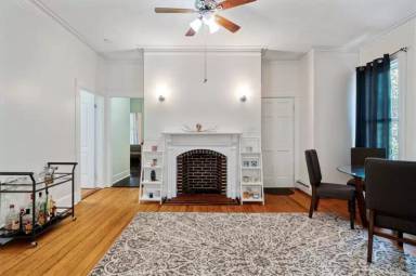 Main picture of 251 Orms St