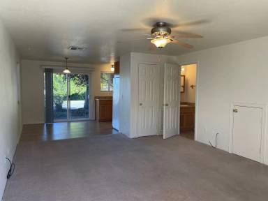 Main picture of 731 Diamond St