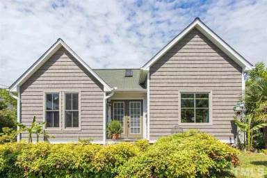 Main picture of 911 Carolina Ave