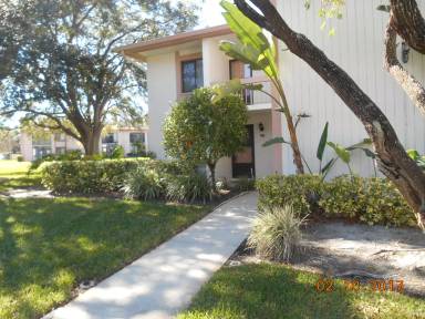 Main picture of 131 Lakeview Way