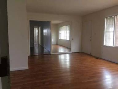 Main picture of 403 Botany Ct