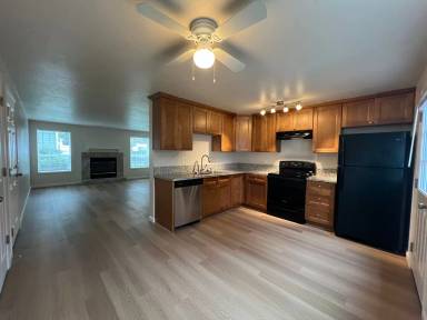 Main picture of 503 N Knott St