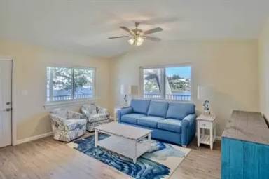 Main picture of 240 Harmon Avenue - 113