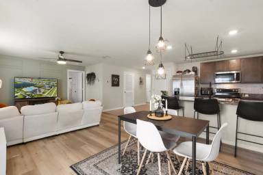 Main picture of 1010 Coastal Hammock Ave