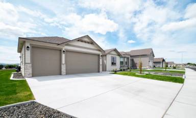 Main picture of 8004 Massey Dr