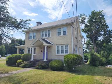 Main picture of 1500 Butler Pike