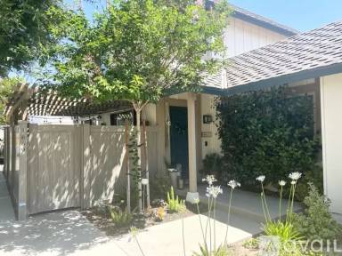 Main picture of 1669 E Avenida de las Flores