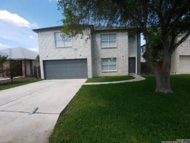 Main picture of 5915 Walnut Mill Dr
