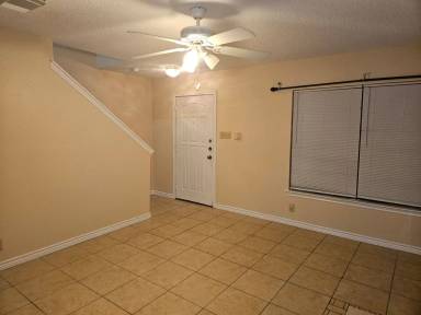 Main picture of 5211 Kenton Stone