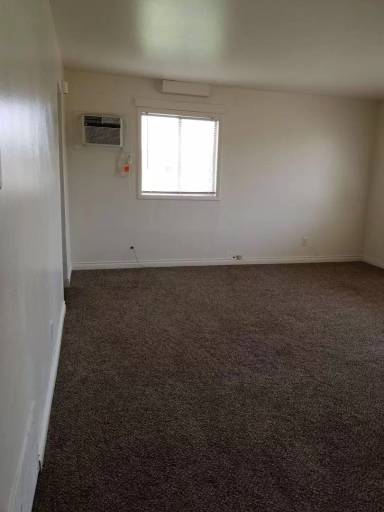 Main picture of 1021 Lowry St