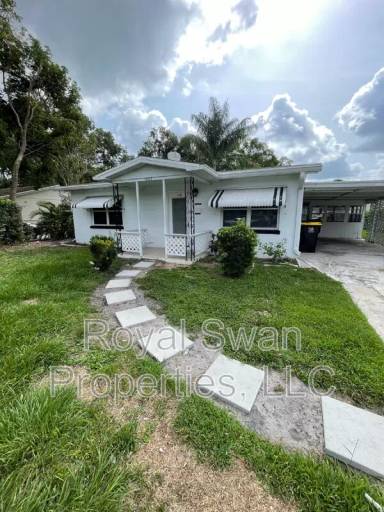 Main picture of 1047 Pineview Pl