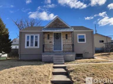 Main picture of 5009 S 36th Ave