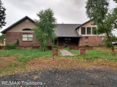 Main picture of 442 W Rodeo Rd