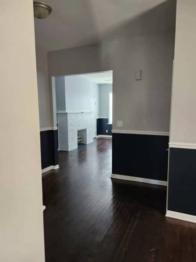 Main picture of 7833 S Peoria St