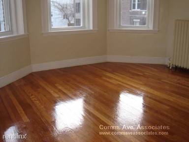 Main picture of 63 Woodstock Ave