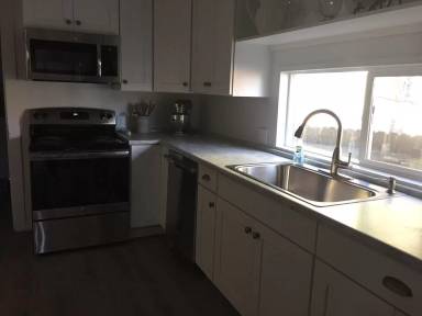 Main picture of 807 Smith St