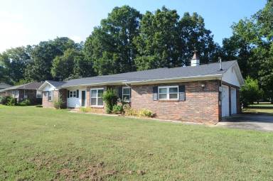 Main picture of 733 Lily Flagg Rd SE
