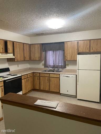 Main picture of 938 Boston Way