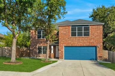 Main picture of 7706 Mainland Woods