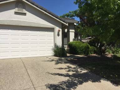 Main picture of 9630 Flame Tokay Way