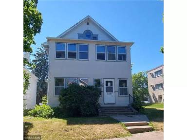 Main picture of 2024 Grand Ave S
