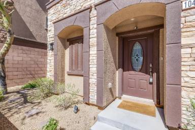 Main picture of 10417 Badger Ravine St
