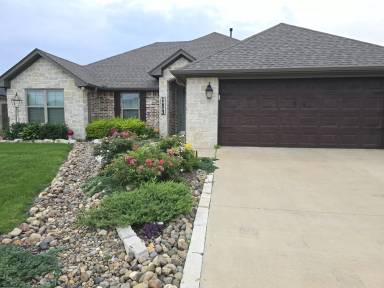 Main picture of 13233 State Highway 155 S