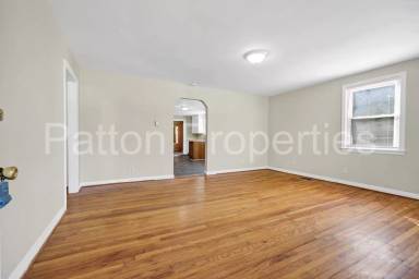 Main picture of 1126 Hancock St