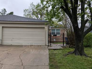 Main picture of 3424 S Hudson Ave