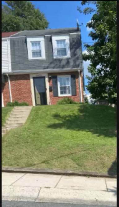 Main picture of 11905 Centerhill St