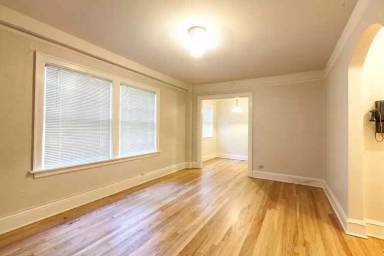 Main picture of 831 SW Vista Ave