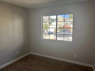 Main picture of 5805 Lauretta St