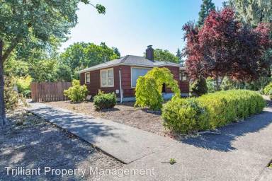 Main picture of 2290 5th St NE