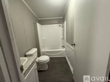 Main picture of 3131 S Oliver Dr
