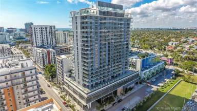 Main picture of Brickell Ten