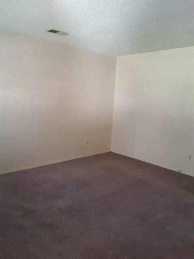 Main picture of 902 Coley Dr