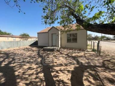 Main picture of 403 W 48th St