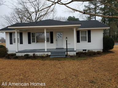 Main picture of 7176 Maxwell Rd