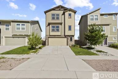 Main picture of 857 Grissom Dr