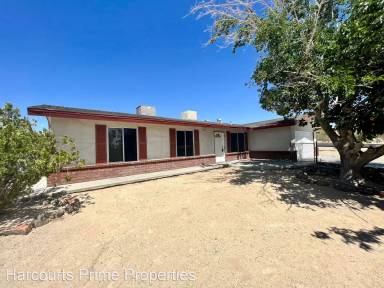 Main picture of 5884 Bagley Ave