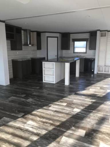 Main picture of 69 Cinnamon Ln