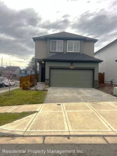 Main picture of 3535 SW Snowberry Ave