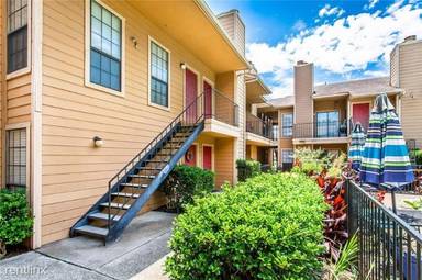 Main picture of 1503 N Garrett Ave
