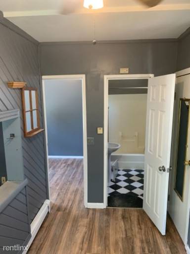 Main picture of 511 N 3rd St